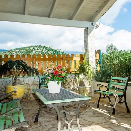 Aelia - A Peaceful And Private Place *